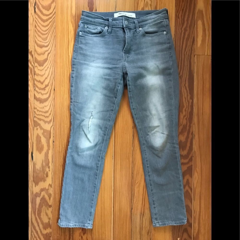 Gap Best Girlfriend Jeans 